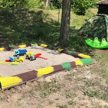 Rodjak Sa Sela Villa *