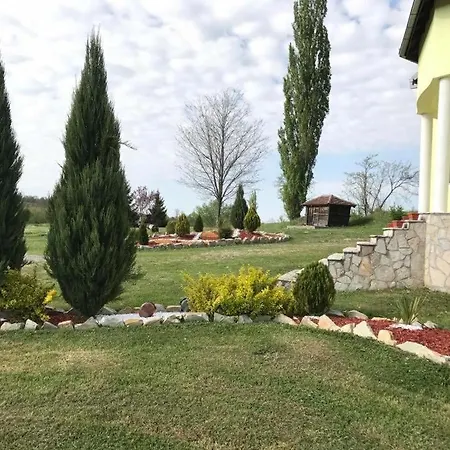 Villa Rodjak Sa Sela