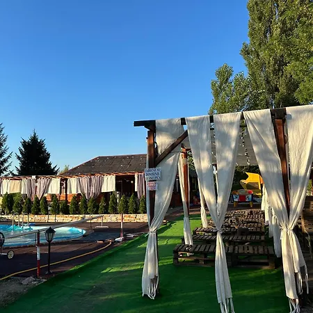 Villa Rodjak Sa Sela