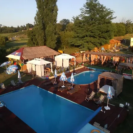 Rodjak Sa Sela Villa Mionica