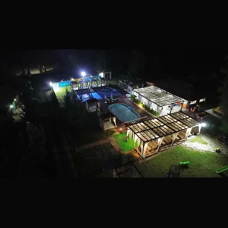 Villa Rodjak Sa Sela *