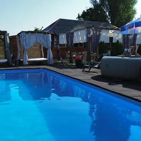 Rodjak Sa Sela Villa Mionica