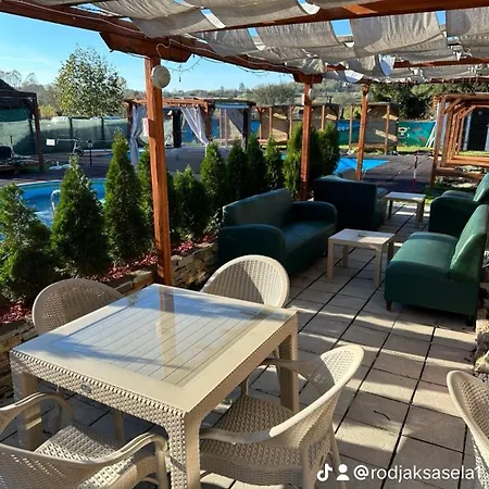 Villa Rodjak Sa Sela